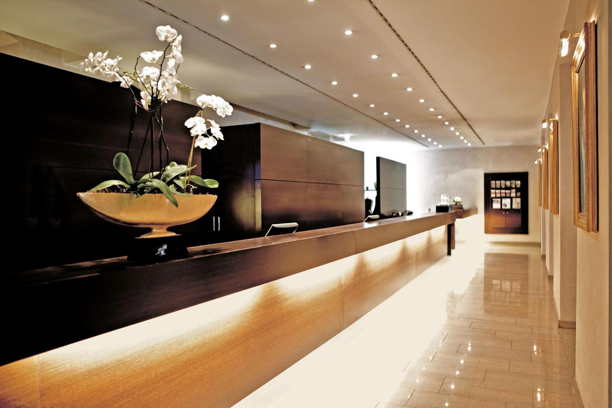 Metropolitan By Flemings