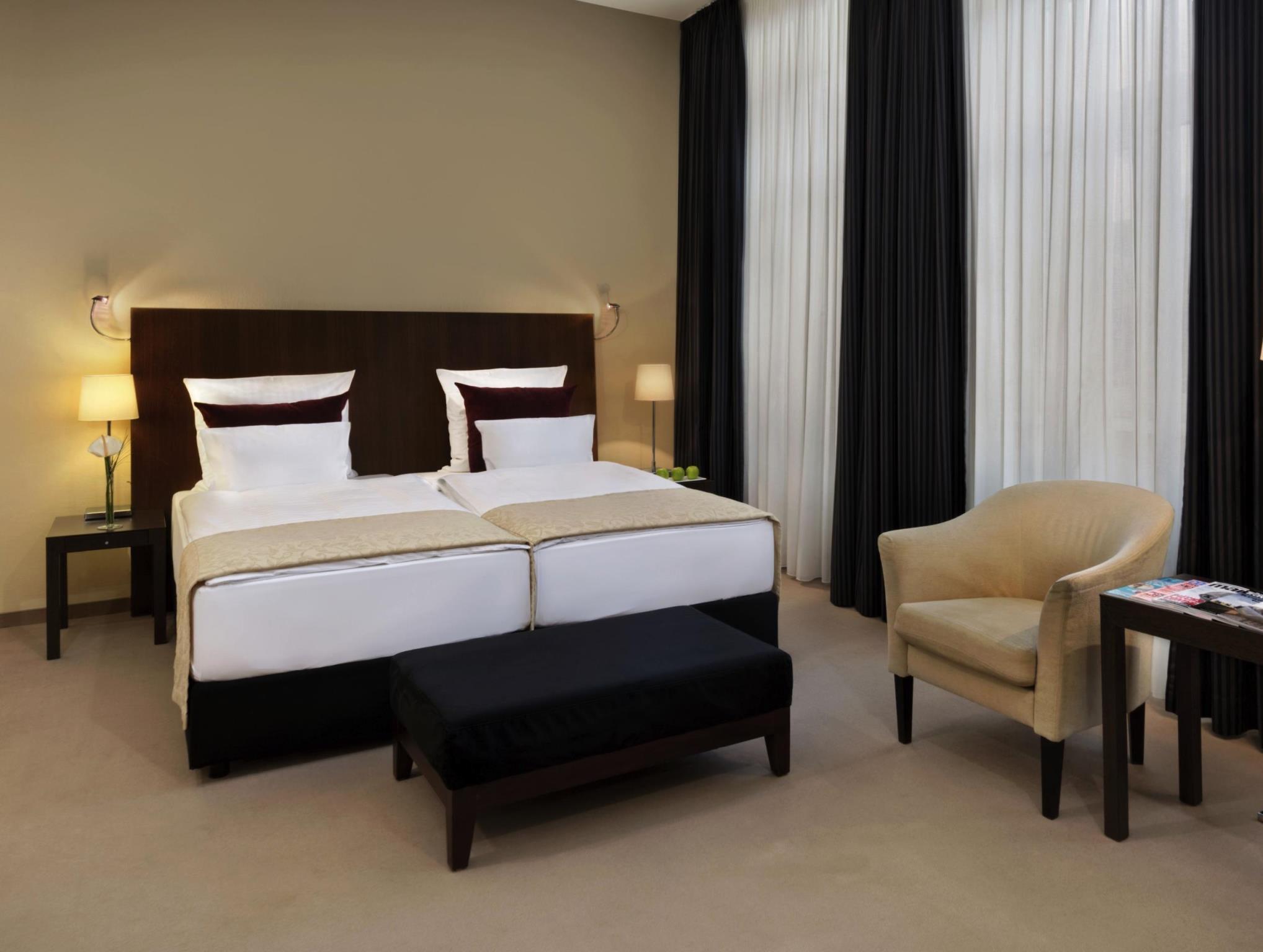 Metropolitan By Flemings
