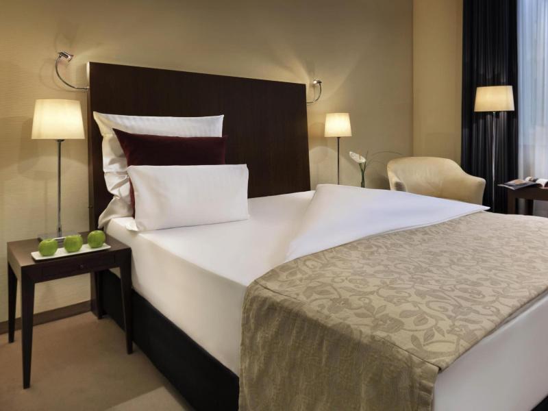Metropolitan By Flemings Hotel